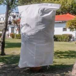 Voile D'hivernage à Fermeture - Blanc - Dimensions : 150 X 200 Cm 8 Voile D'hivernage à Fermeture - Blanc - Dimensions : 150 X 200 Cm -Jardin Doux Soldes Magasin 71356149 2